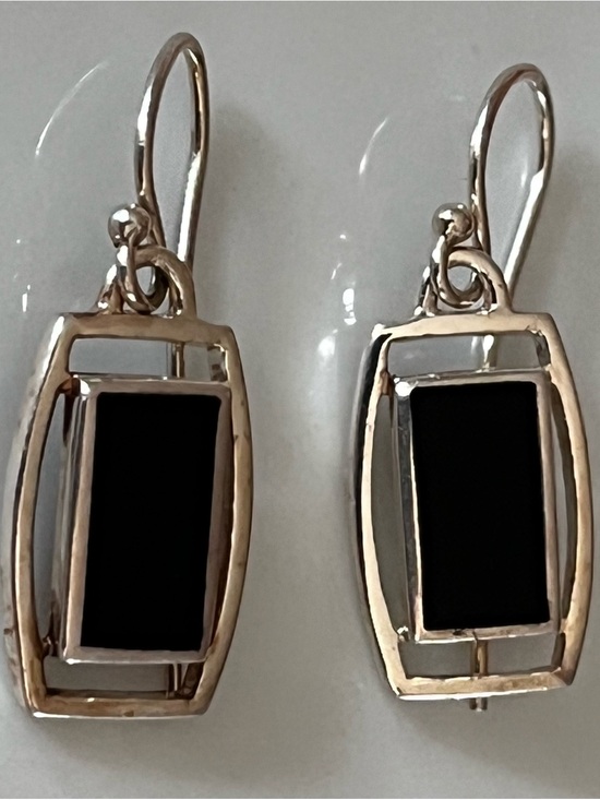 Jewelry - Sterling Silver Black Onyx Dangle Earrings